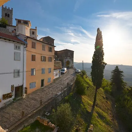 Bella Vista Apartments Motovun Habitación foto