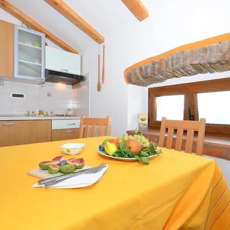 Bella Vista Apartments Motovun Habitación foto