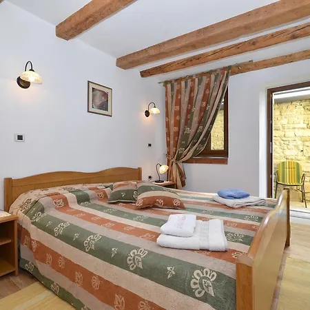 Bella Vista Apartments Motovun Habitación foto