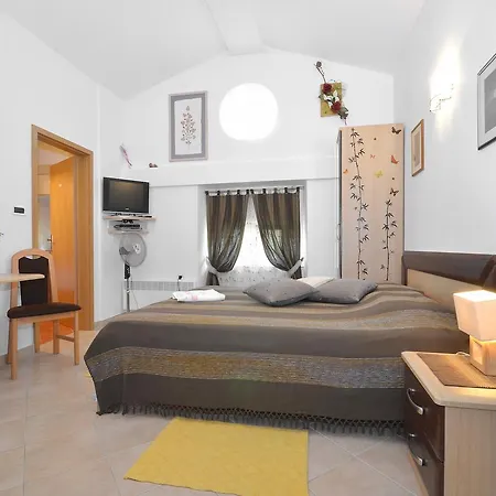 Bella Vista Apartments Motovun Exterior foto